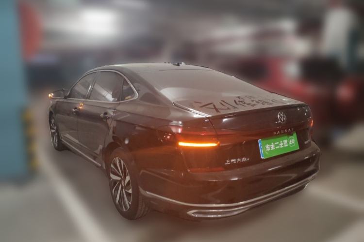 Used Volkswagen Passat 2025 Premium Version 380TSI Dragon Edition Rear Left 45 Deg