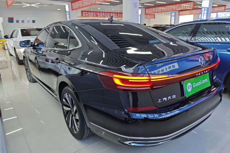 Used Volkswagen Passat 2025 Premium Version 380TSI Dragon Edition Rear Left 45 Deg