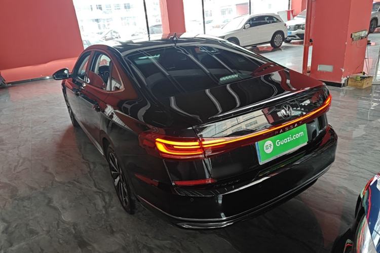 Used Volkswagen Passat 2025 Premium Version 380TSI Dragon Edition Rear Left 45 Deg
