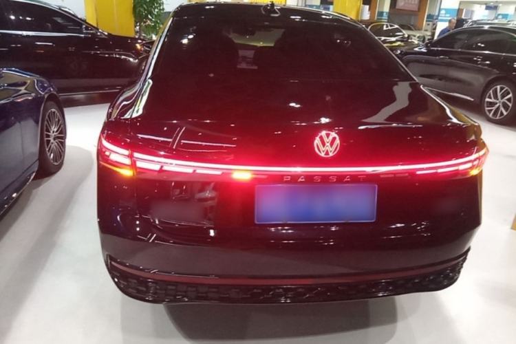 Used Volkswagen Passat 2025 Pro 380TSI Starry Dragon Edition Rear