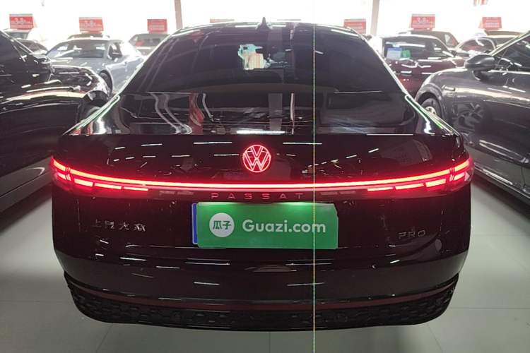 Used Volkswagen Passat 2025 Pro 380TSI Starry Dragon Edition Rear