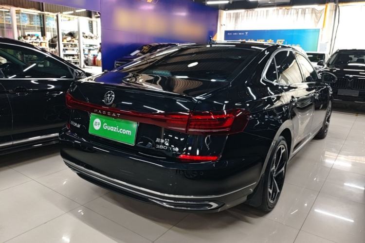 Used Volkswagen Passat 2025 Outstanding Model 380TSI Starry Dragon Edition Rear Right 45 Deg