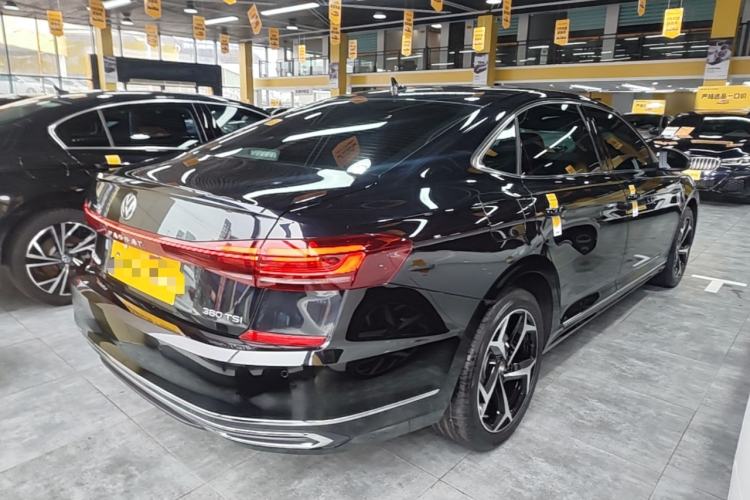 Used Volkswagen Passat 2025 Outstanding Model 380TSI Starry Dragon Edition Rear Right 45 Deg