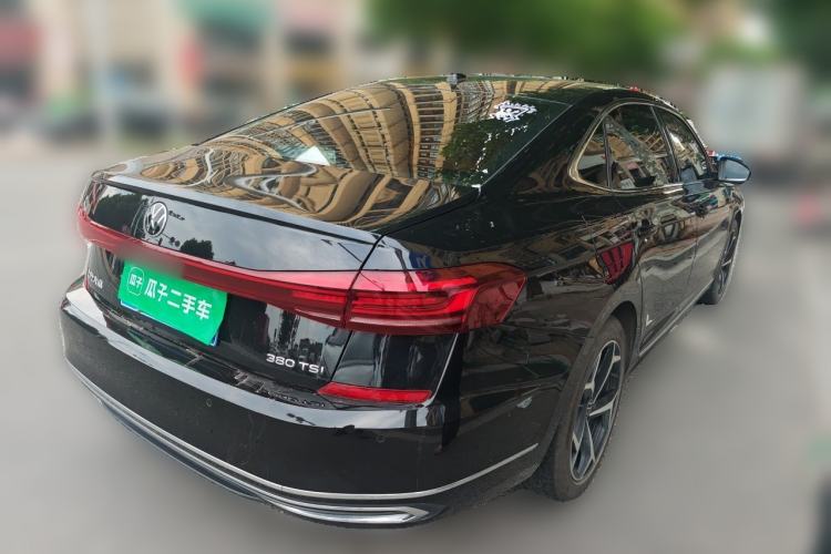 Used Volkswagen Passat 2025 Outstanding Model 380TSI Starry Dragon Edition Rear Right 45 Deg