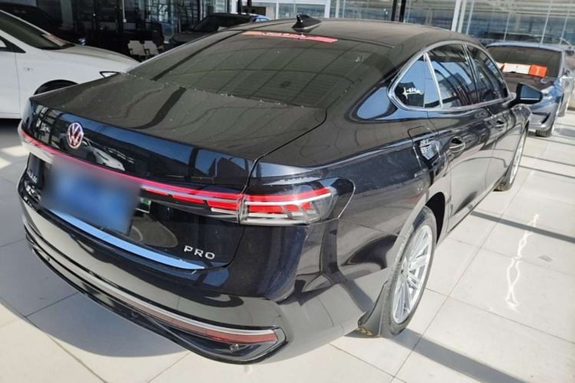 Used Volkswagen Passat 2025 Pro 380TSI Dragon Glory Edition Rear Right 45 Deg