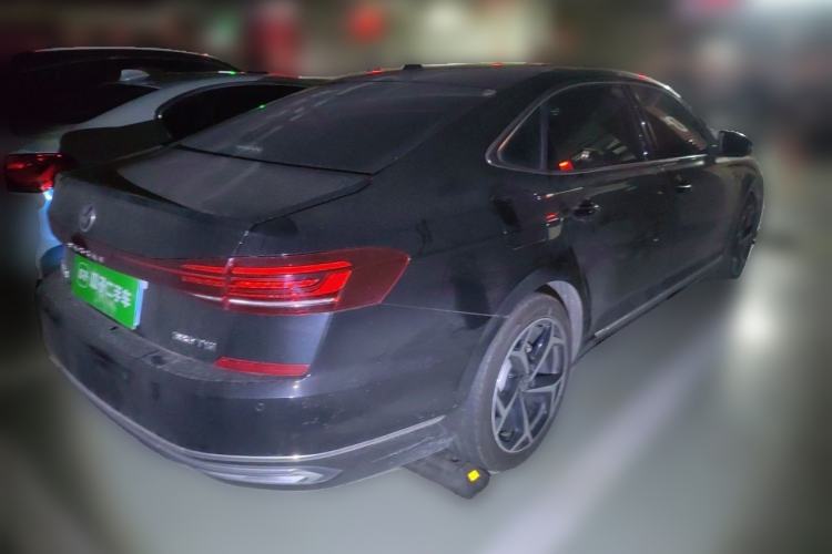 Used Volkswagen Passat 2025 Outstanding Model 380TSI Starry Dragon Edition Rear Right 45 Deg