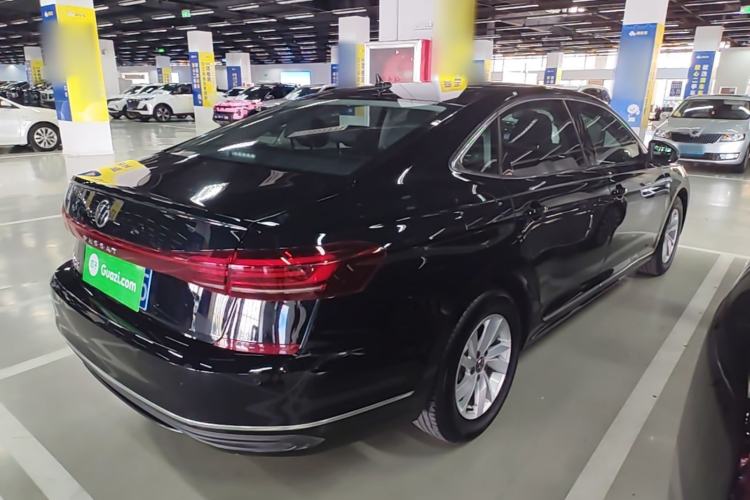 Used Volkswagen Passat 2025 Outstanding Model 280TSI Business Edition Rear Right 45 Deg