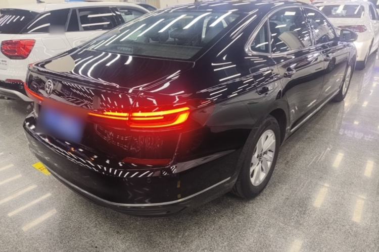 Used Volkswagen Passat 2025 Outstanding Model 280TSI Business Edition Rear Right 45 Deg