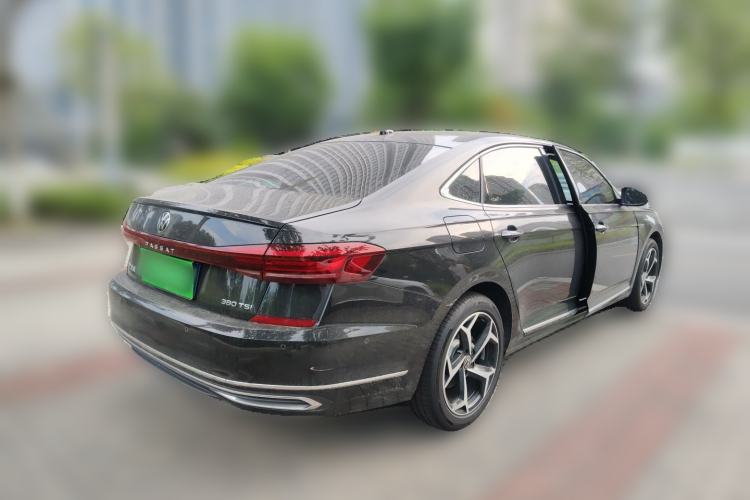 Used Volkswagen Passat 2025 Outstanding Model 380TSI Starry Dragon Glorious Edition Rear Right 45 Deg