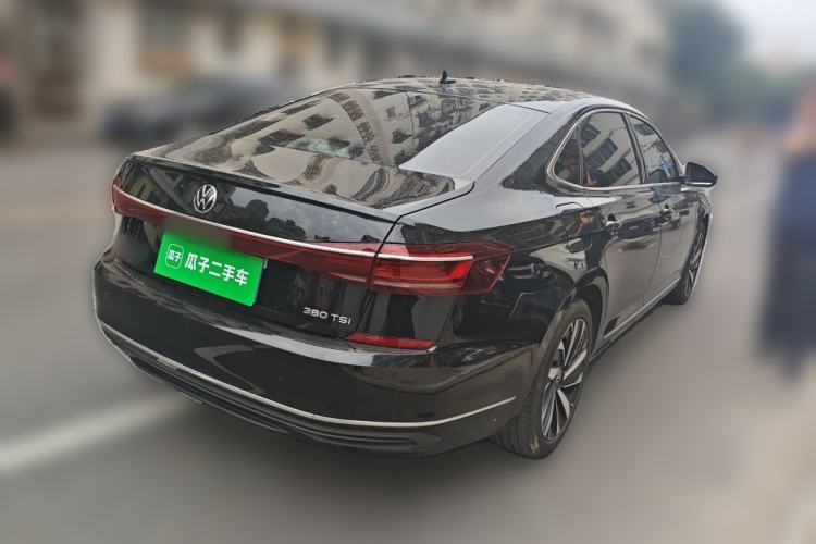 Used Volkswagen Passat 2025 Outstanding Model 330TSI Elite Edition Rear Right 45 Deg