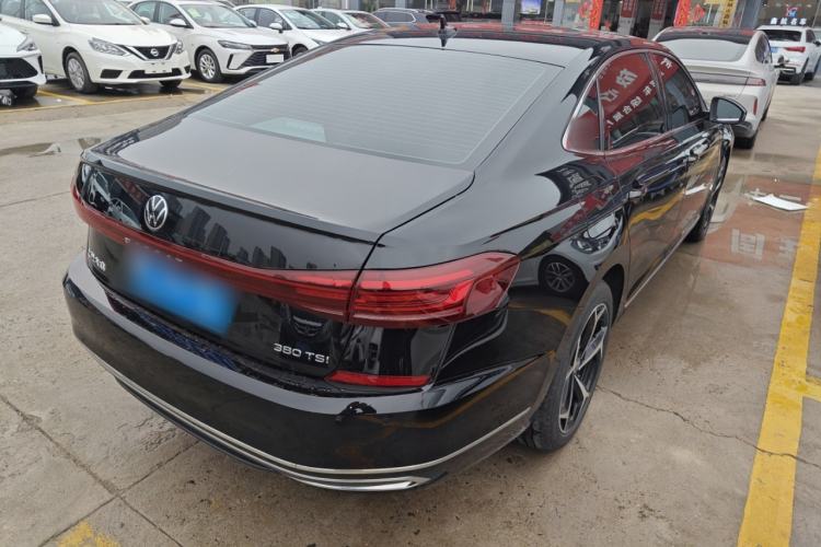 Used Volkswagen Passat 2025 Outstanding Model 380TSI Starry Dragon Edition Rear Right 45 Deg