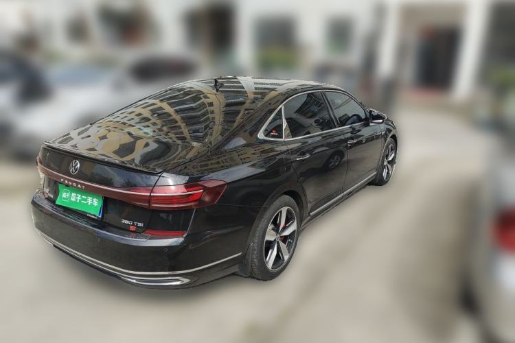 Used Volkswagen Passat 2025 Outstanding Model 380TSI Starry Dragon Edition Rear Right 45 Deg