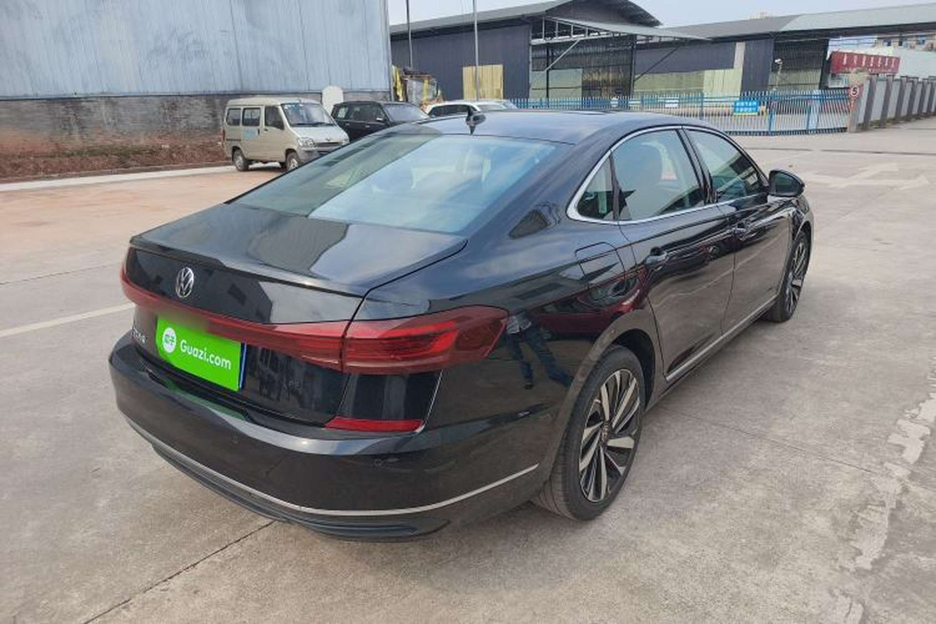 Used Volkswagen Passat 2025 Outstanding Model 330TSI Starry Elite Edition Rear Right 45 Deg