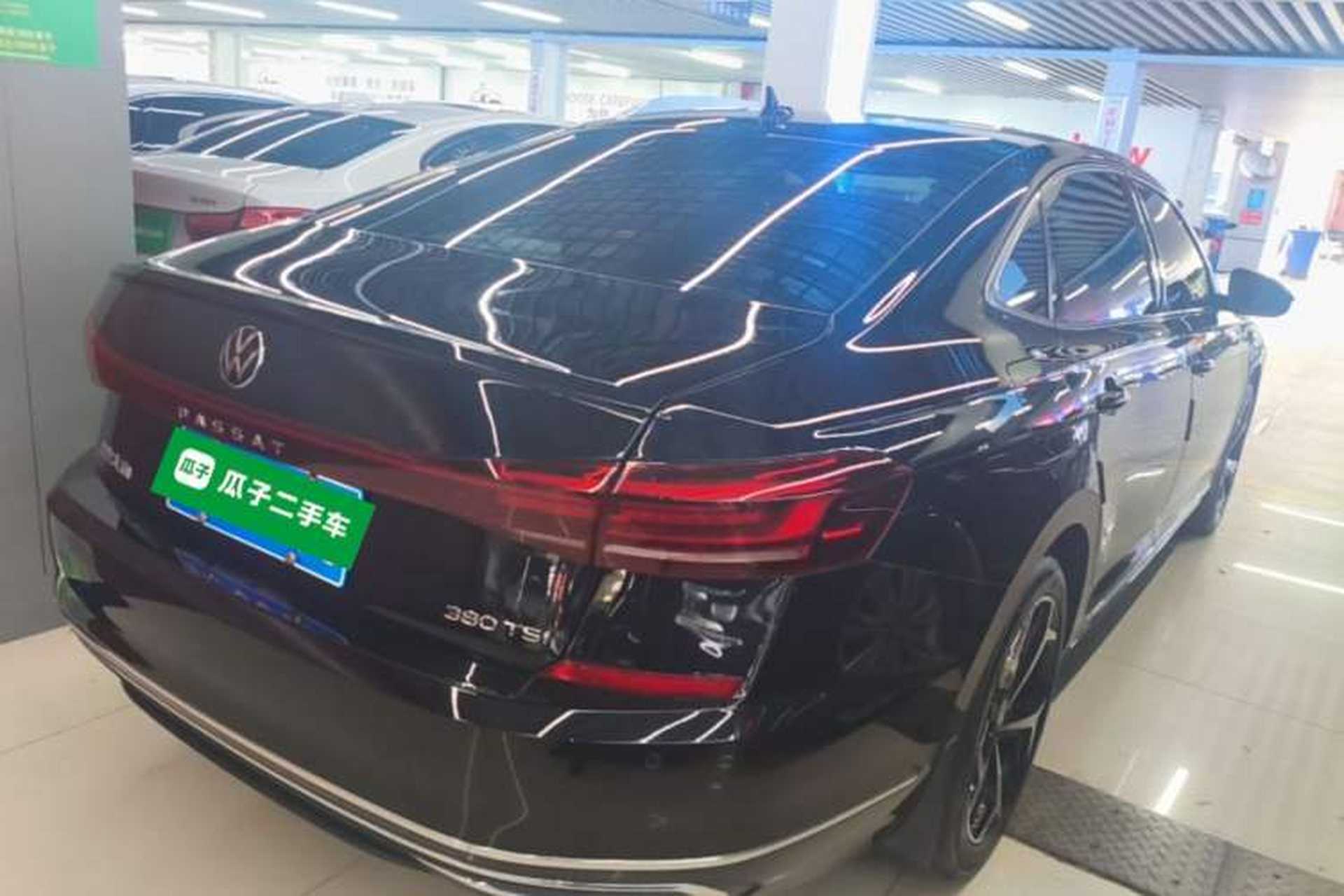 Used Volkswagen Passat 2025 Outstanding Model 380TSI Starry Dragon Edition Rear Right 45 Deg