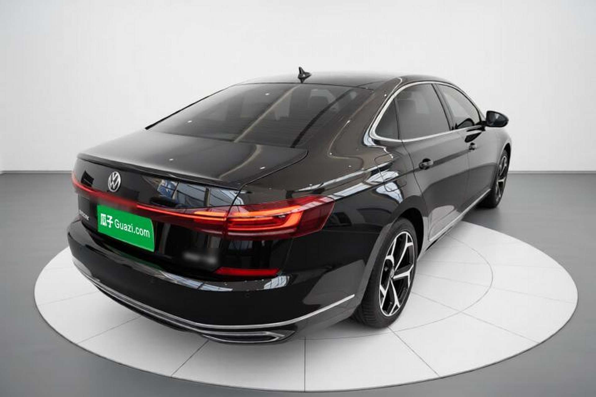 Used Volkswagen Passat 2025 Outstanding Model 380TSI Starry Dragon Edition Rear Right 45 Deg