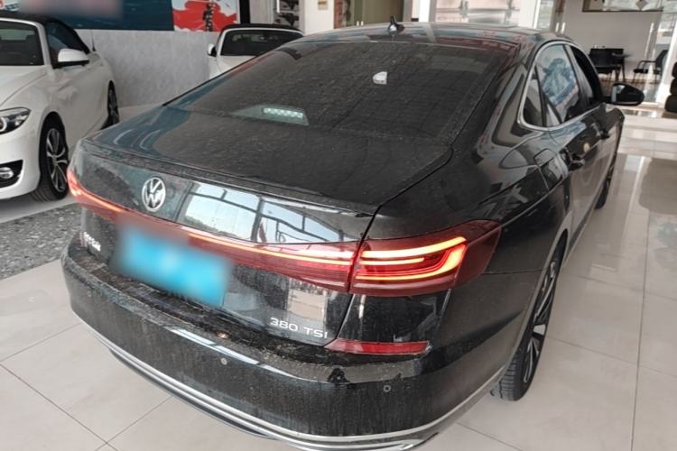 Used Volkswagen Passat 2025 Premium Version 380TSI Dragon Edition Rear Right 45 Deg