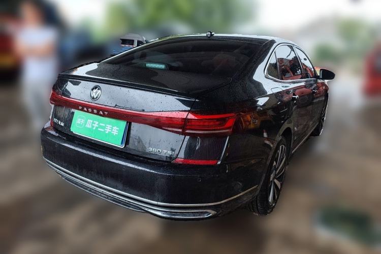 Used Volkswagen Passat 2025 Premium Version 380TSI Dragon Edition Rear Right 45 Deg