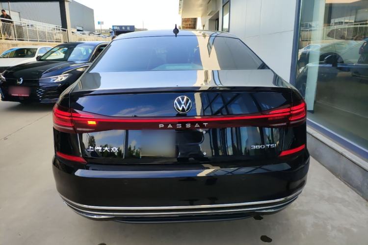 Used Volkswagen Passat 2025 Outstanding Model 380TSI Starry Dragon Edition Rear