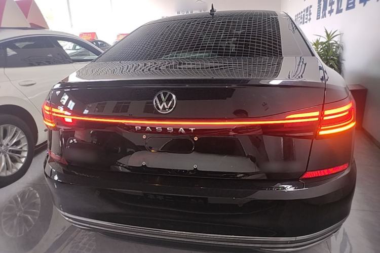 Used Volkswagen Passat 2025 Premium Version 380TSI Dragon Edition Rear