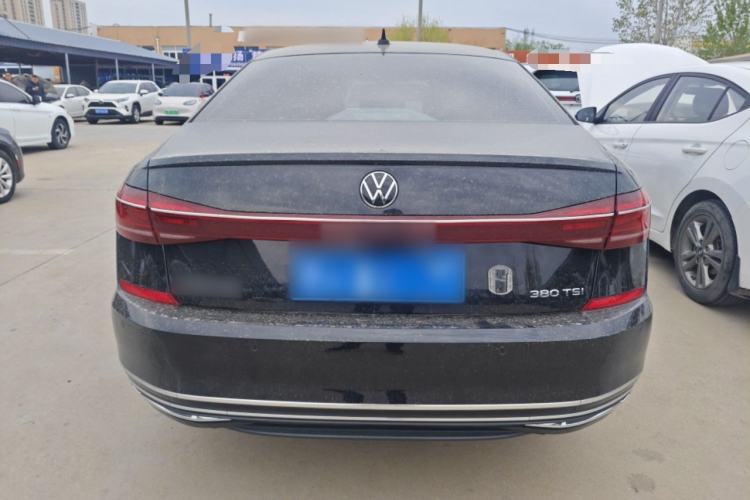 Used Volkswagen Passat 2025 Outstanding Model 380TSI Dragon Glory Edition Rear