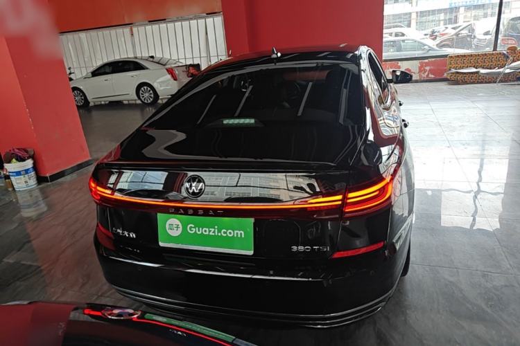 Used Volkswagen Passat 2025 Premium Version 380TSI Dragon Edition Rear