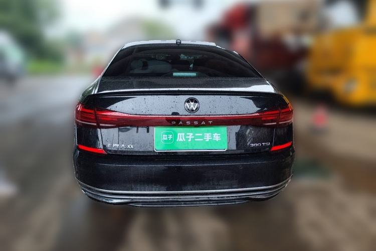 Used Volkswagen Passat 2025 Premium Version 380TSI Dragon Edition Rear