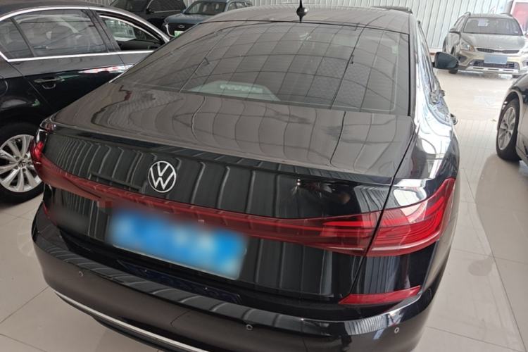 Used Volkswagen Passat 2025 Outstanding Model 330TSI Starry Elite Edition Rear