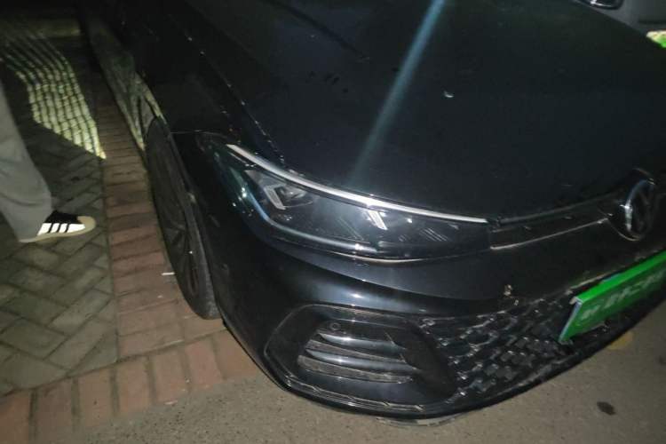 Used Volkswagen Passat 2025 Pro 380TSI Starry Dragon Edition Right Front Headlight