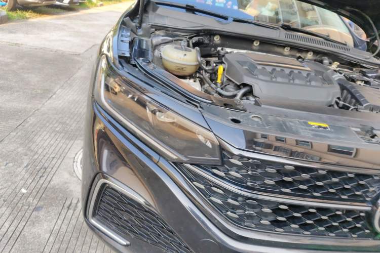 Used Volkswagen Passat 2025 Outstanding Model 380TSI Starry Dragon Edition Right Front Headlight