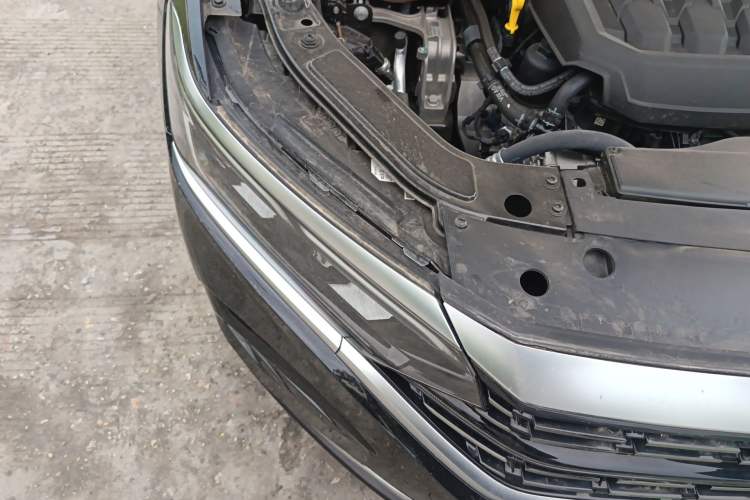 Used Volkswagen Passat 2025 Outstanding Model 380TSI Dragon Glory Edition Right Front Headlight