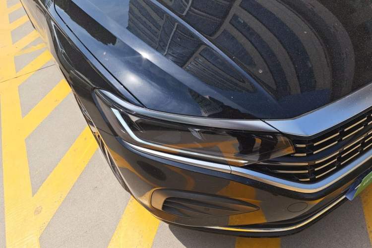 Used Volkswagen Passat 2025 Premium Version 380TSI Dragon Edition Right Front Headlight