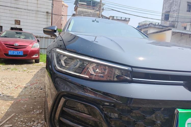 Used Volkswagen Passat 2025 Pro 380TSI Starry Dragon Edition Right Front Headlight