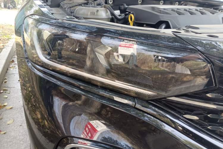 Used Volkswagen Passat 2025 Outstanding Model 380TSI Starry Dragon Edition Right Front Headlight