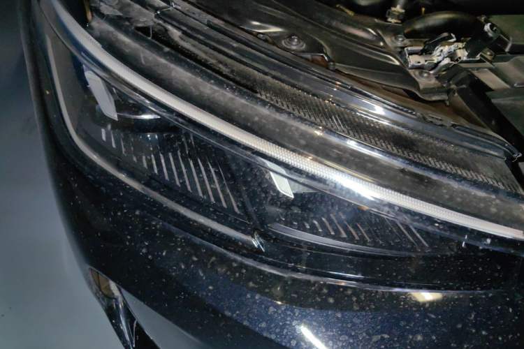 Used Volkswagen Passat 2025 Pro 380TSI Dragon Edition Right Front Headlight