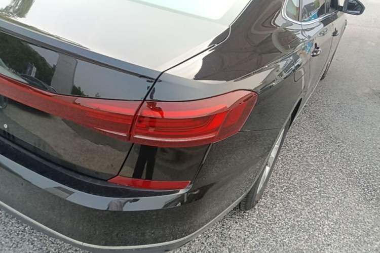 Used Volkswagen Passat 2025 Outstanding Model 280TSI Business Edition Right Rear Taillight