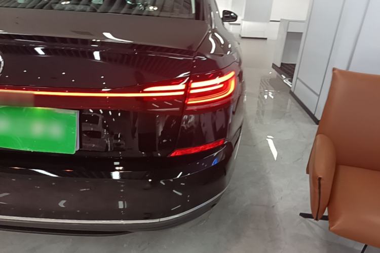 Used Volkswagen Passat 2025 Outstanding Model 280TSI Business Edition Right Rear Taillight