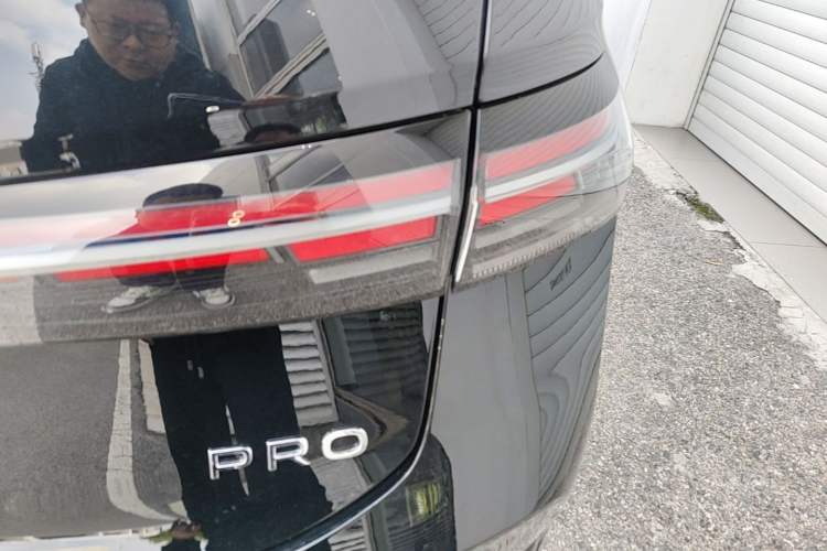 Used Volkswagen Passat 2025 Pro 380TSI Dragon Supreme Edition Right Rear Taillight