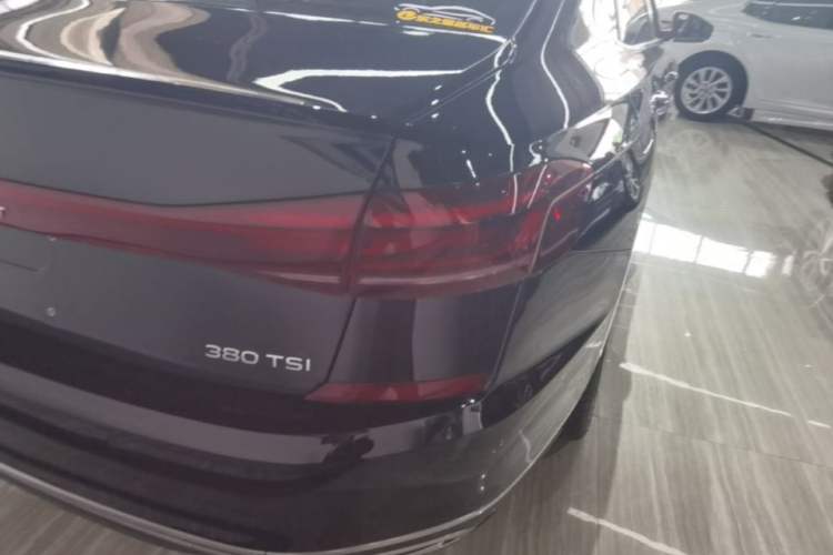 Used Volkswagen Passat 2025 Premium Version 380TSI Dragon Edition Right Rear Taillight