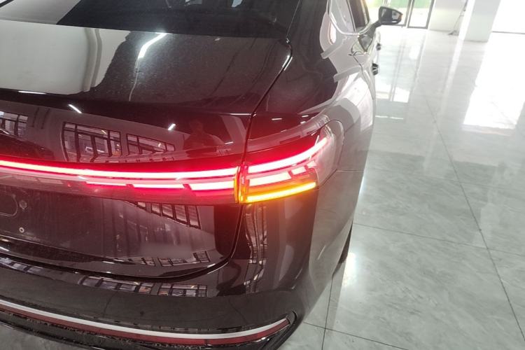 Used Volkswagen Passat 2025 Pro 300TSI Dragon Glory Edition Right Rear Taillight