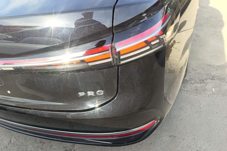 Used Volkswagen Passat 2025 Pro 380TSI Dragon Edition Right Rear Taillight