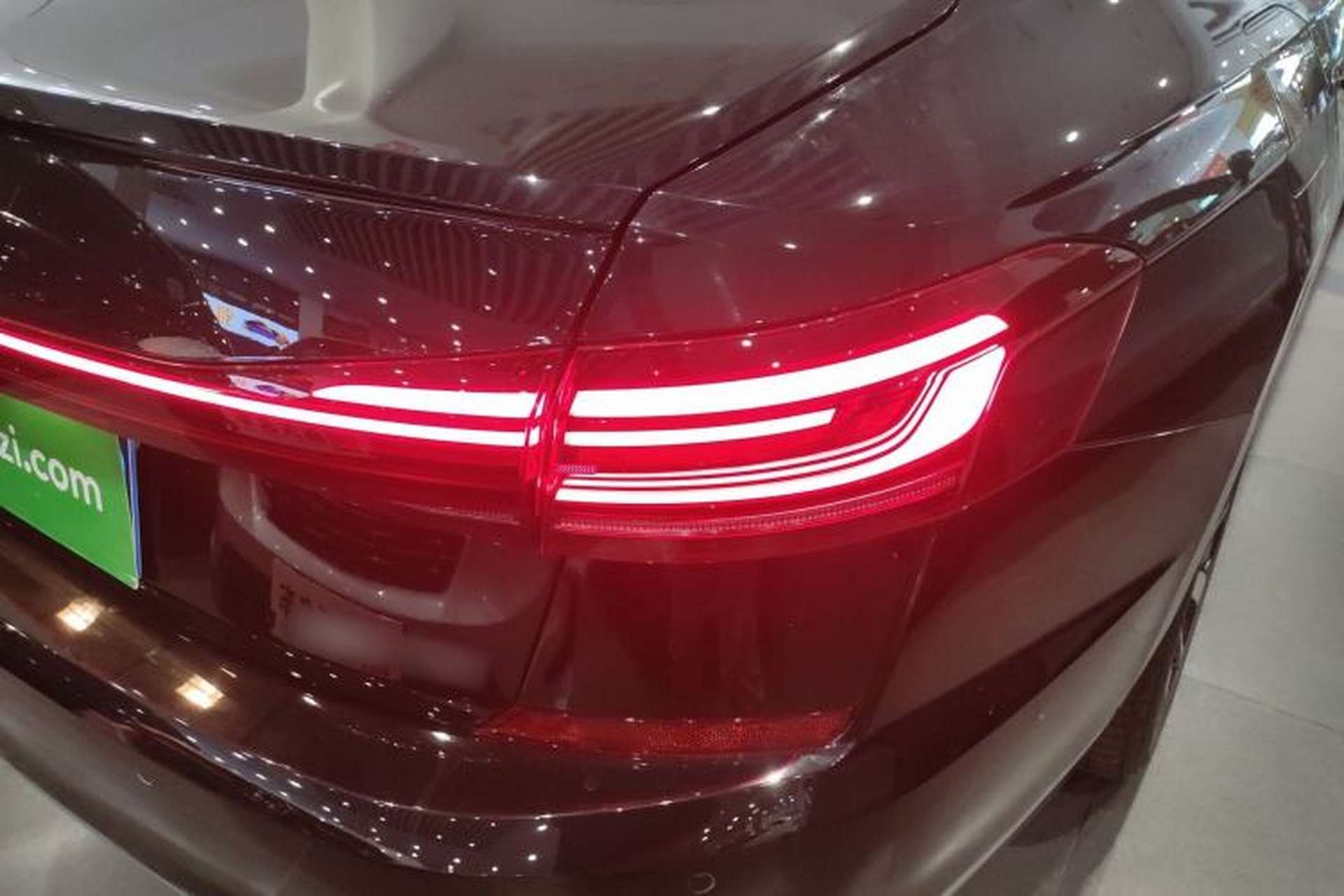 Used Volkswagen Passat 2025 Outstanding Model 380TSI Dragon Glory Edition Right Rear Taillight