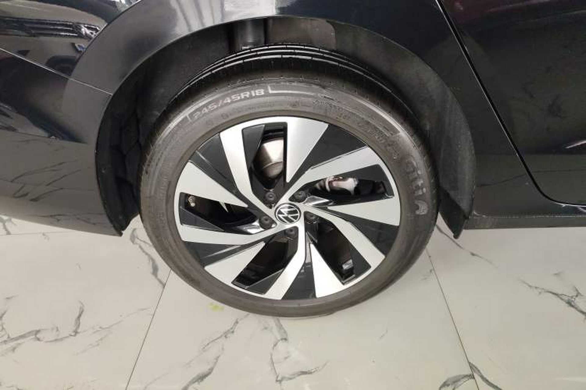 Used Volkswagen Passat 2025 Pro 380TSI Dragon Glory Edition Right Rear Wheel Hub
