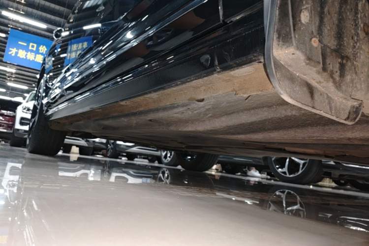 Used Volkswagen Passat 2025 Outstanding Model 380TSI Starry Dragon Edition Right Side Sill