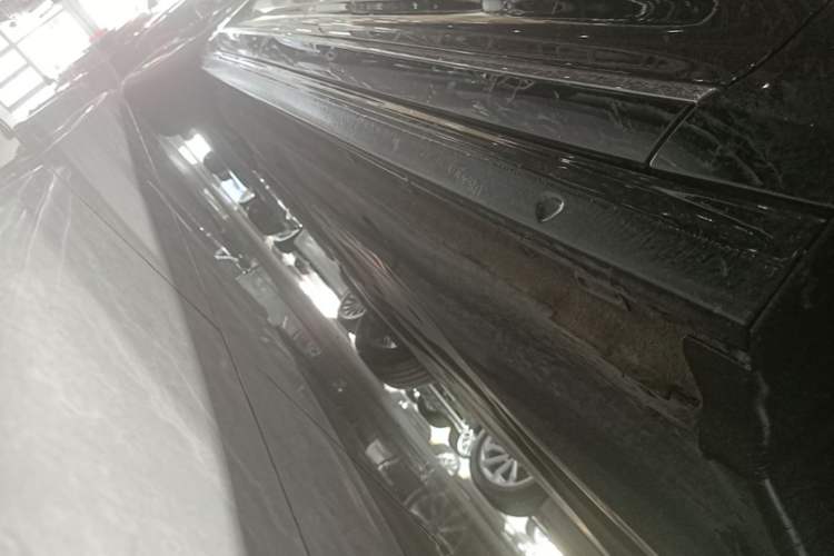 Used Volkswagen Passat 2025 Outstanding Model 330TSI Starry Elite Edition Right Side Sill