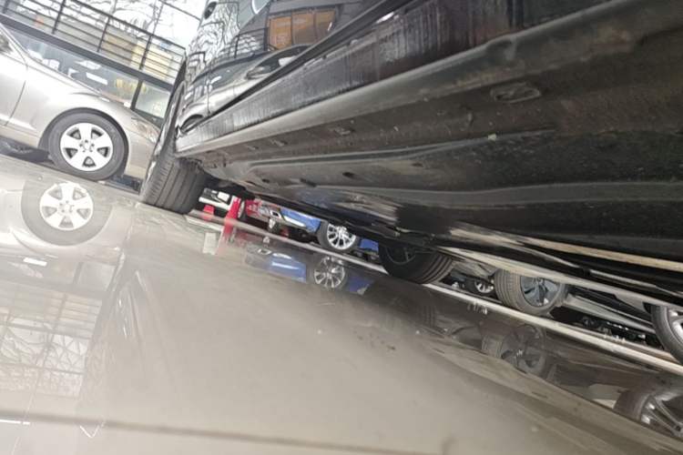 Used Volkswagen Passat 2025 Pro 300TSI Starry Dragon Edition Right Side Sill