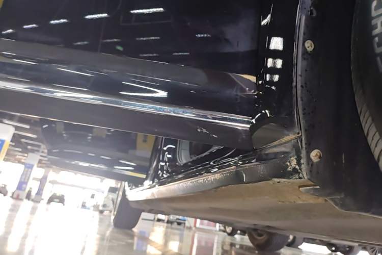 Used Volkswagen Passat 2025 Outstanding Model 280TSI Business Edition Right Side Sill