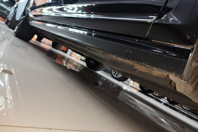 Used Volkswagen Passat 2025 Outstanding Model 330TSI Starry Elite Edition Right Side Sill