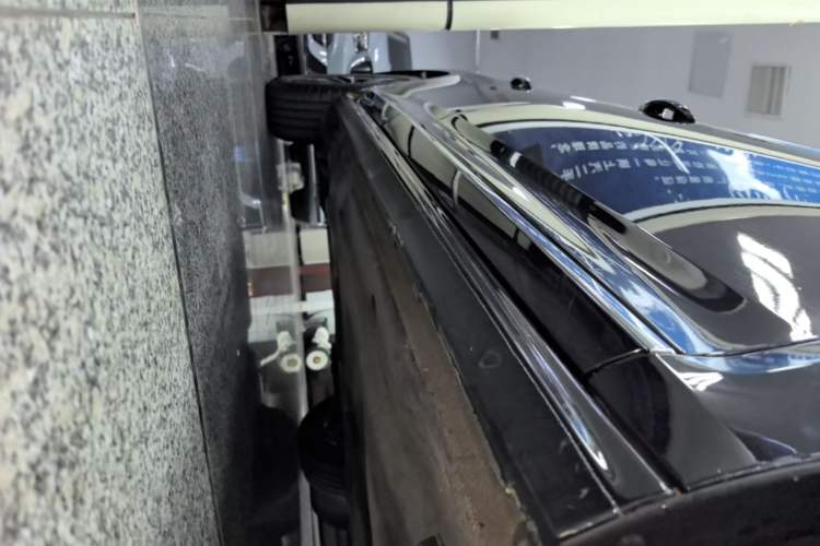 Used Volkswagen Passat 2025 Outstanding Model 280TSI Business Edition Right Side Sill