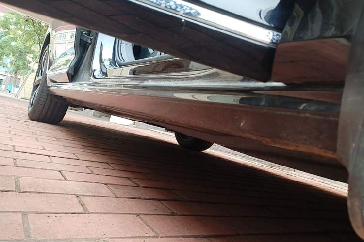 Used Volkswagen Passat 2025 Outstanding Model 380TSI Starry Dragon Edition Right Side Sill