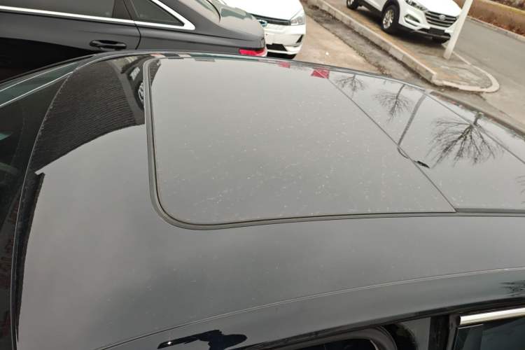 Used Volkswagen Passat 2025 Outstanding Model 380TSI Dragon Glory Edition Roof